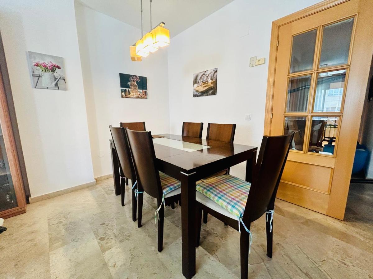 Guest House Teatinos Малага Экстерьер фото